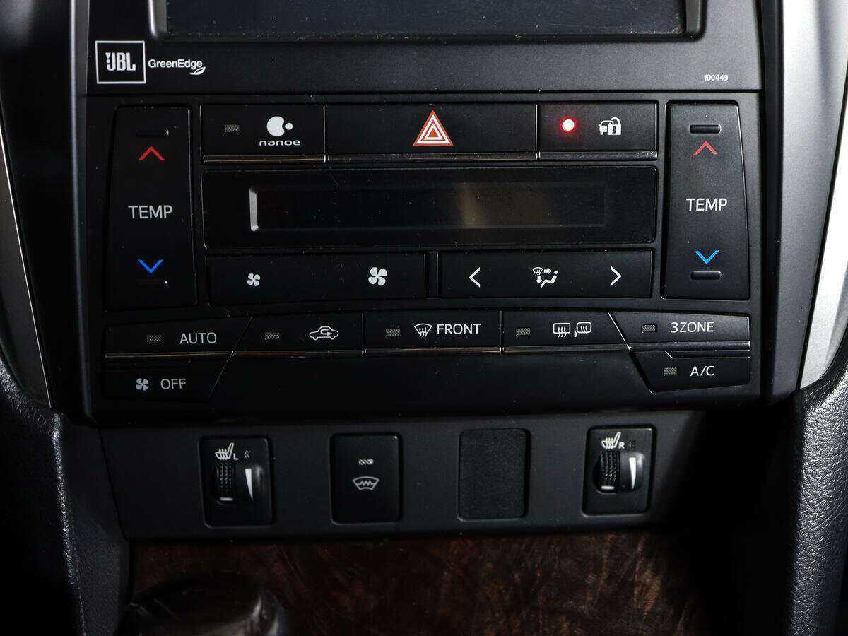 Б/У Тойота Камри 2017 года. Фото: #20