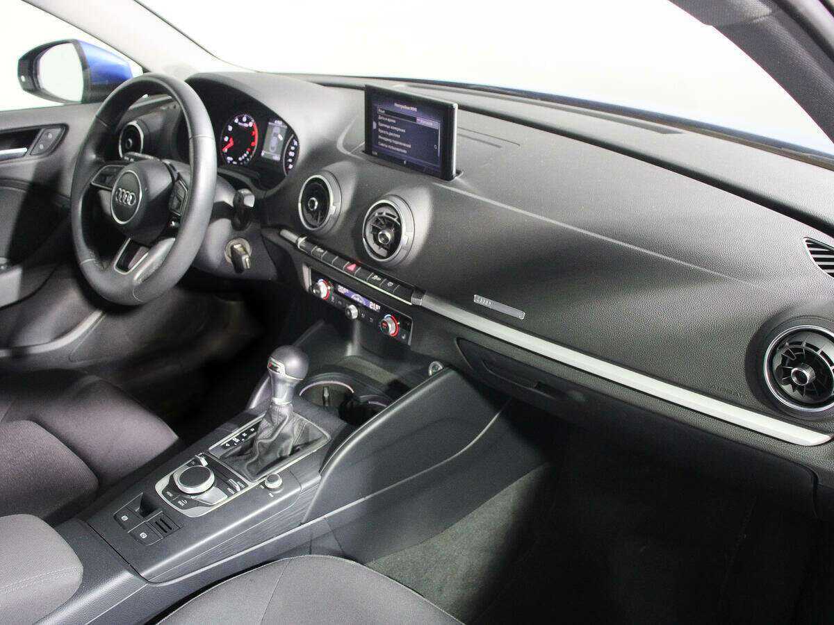 Audi A3 2019 года с пробегом. Фото: #7