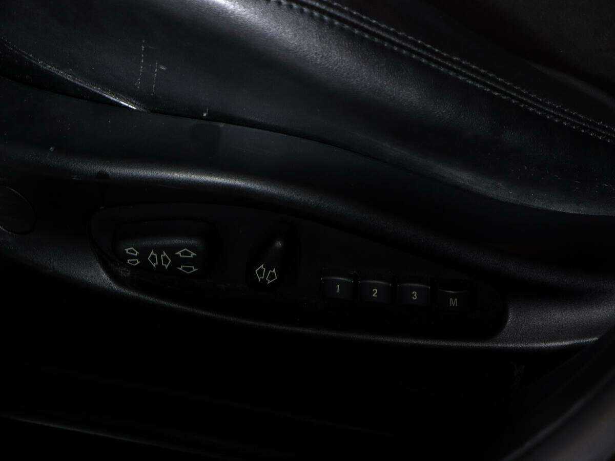 Б/У БМВ Икс1 2012 года. Фото: #16