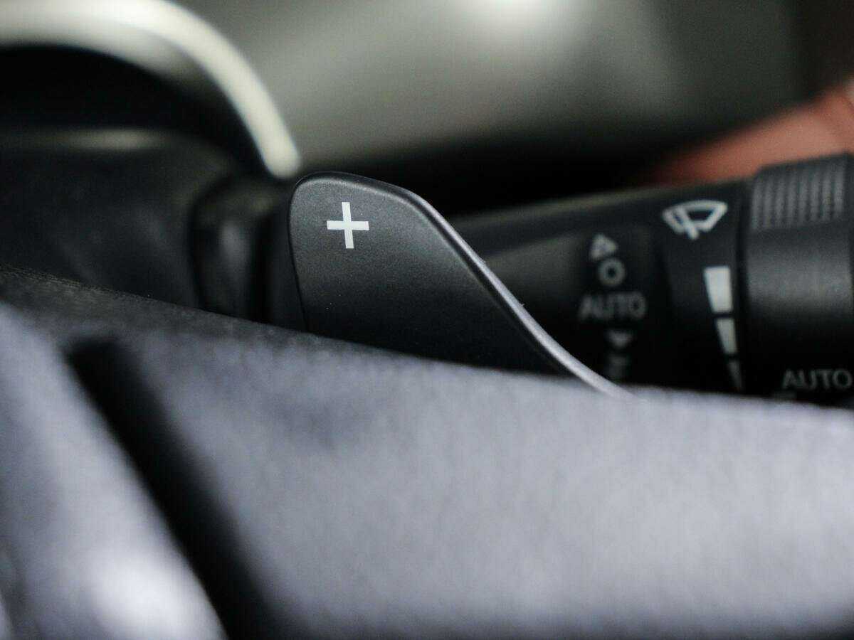 Б/У Тойота Рав4 2014 года. Фото: #14