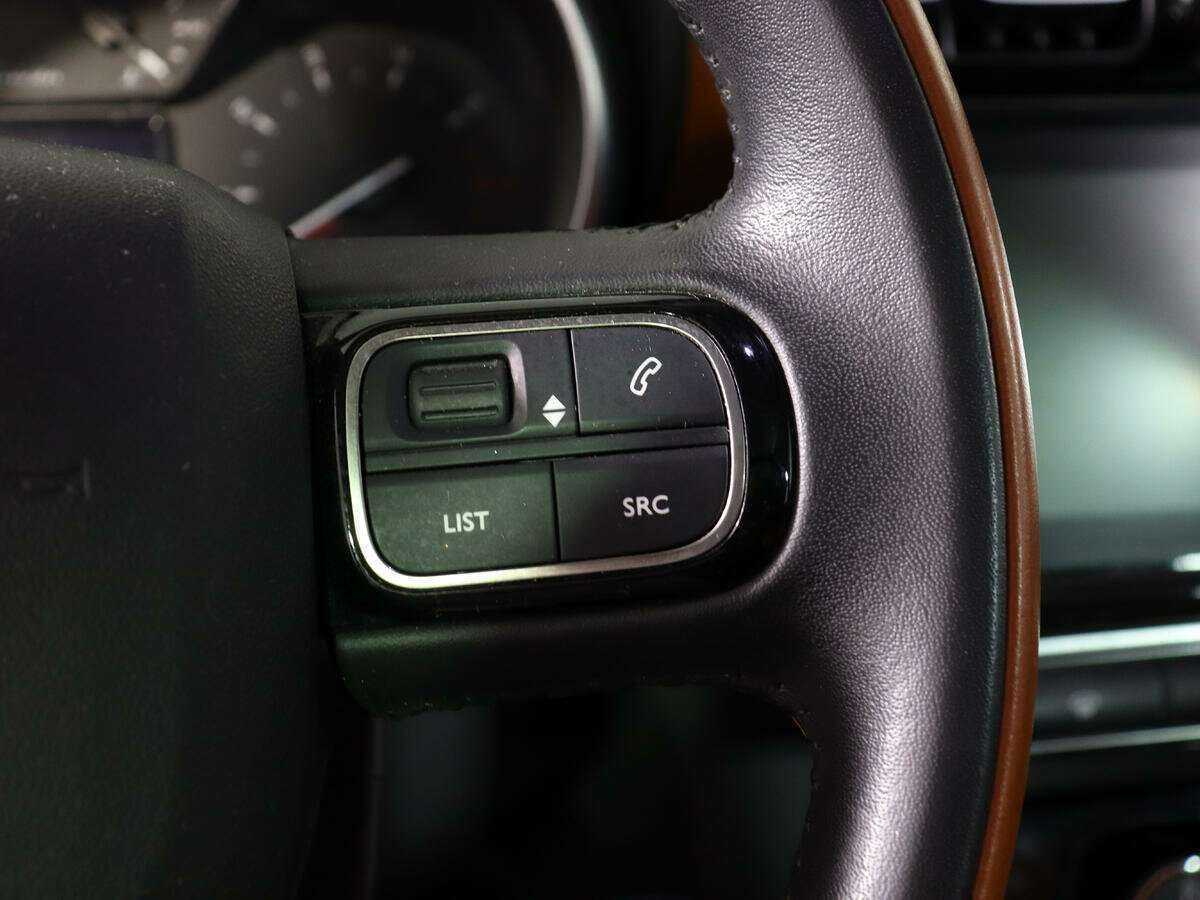 Б/У Ситроен Ц3 Эйркросс 2017 года. Фото: #18