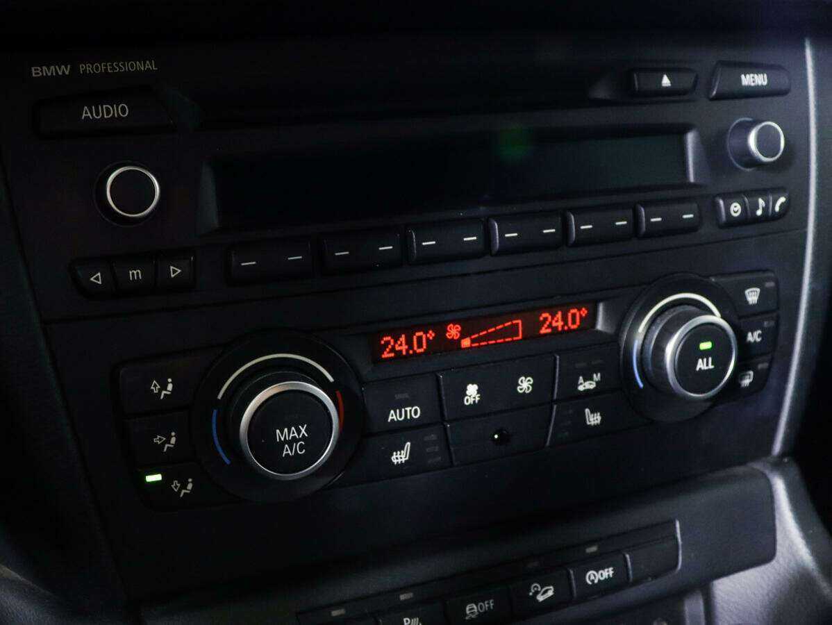 Б/У БМВ Икс1 2012 года. Фото: #15