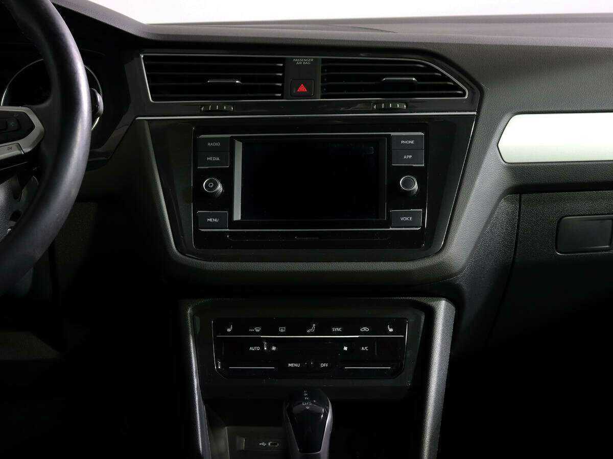 Volkswagen Tiguan 2021 года с пробегом. Фото: #11