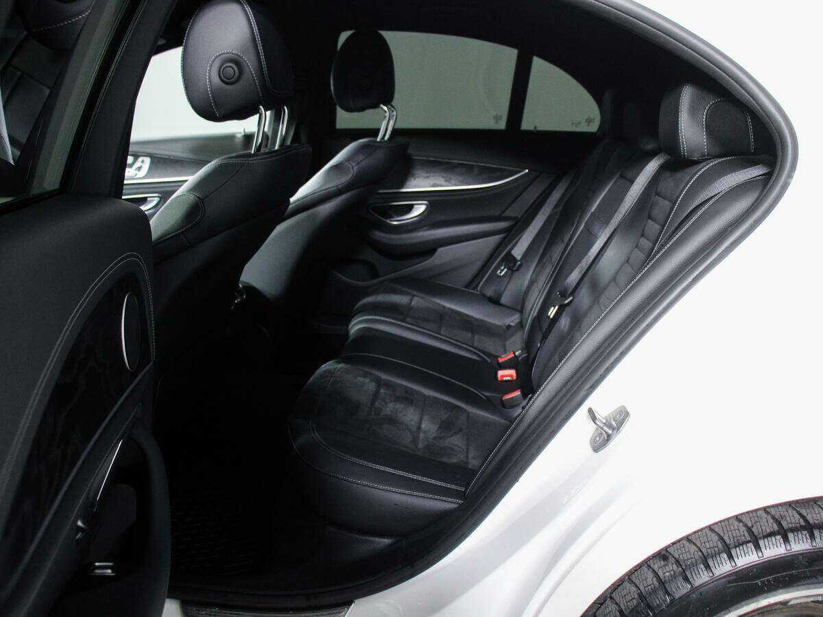 Mercedes-Benz E-Класс 2017 года с пробегом. Фото: #6