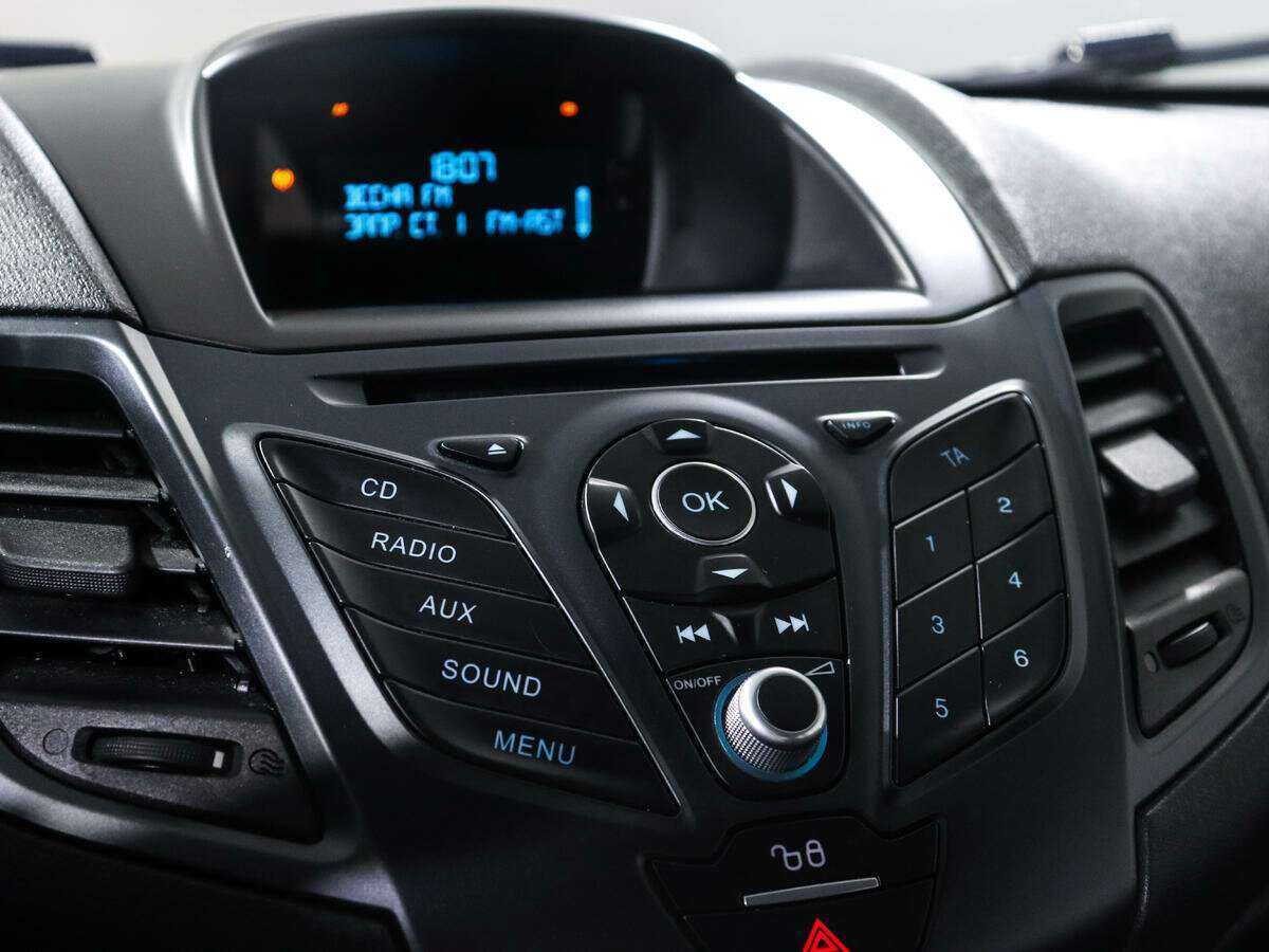 Б/У Форд Фиеста 2017 года. Фото: #14