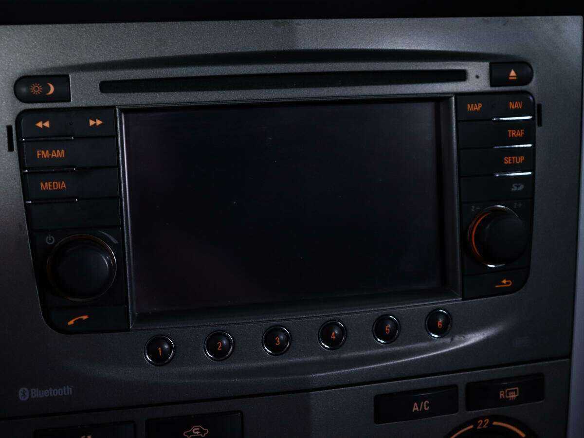 Б/У Опель Антара 2014 года. Фото: #13