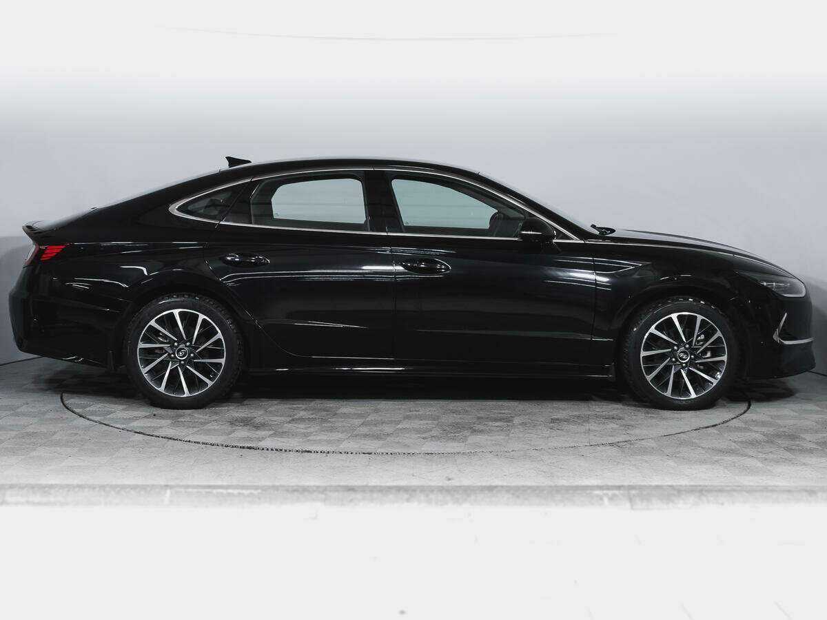 Hyundai Sonata 2021 года с пробегом. Фото: #3