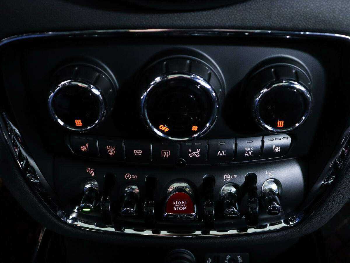 Б/У Мини Клубмэн 2016 года. Фото: #19