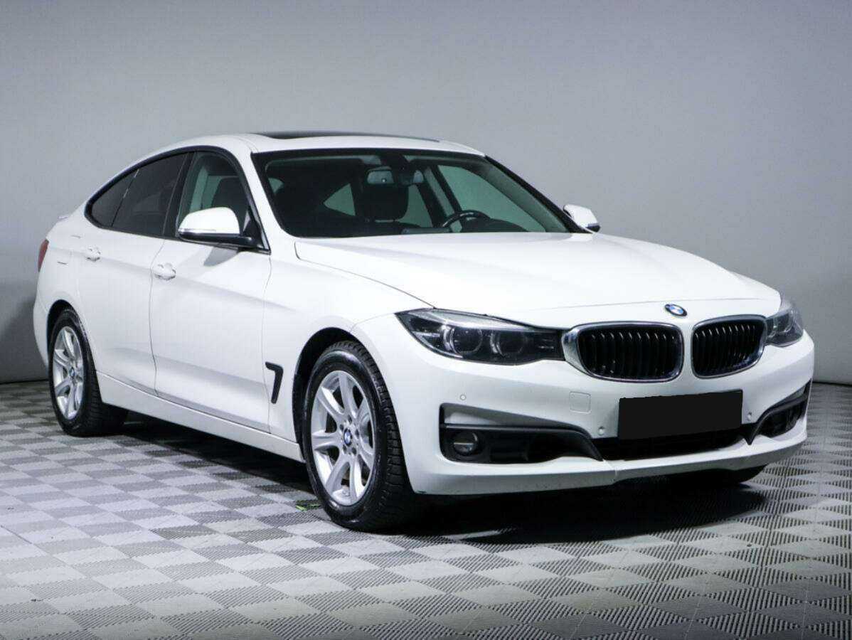 BMW 3 серии 2019 года с пробегом. Фото: #2