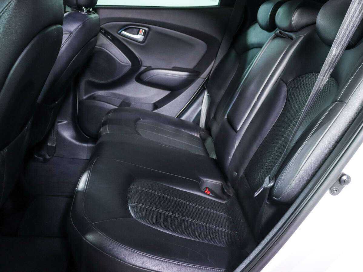 Б/У Хендай ай-икс35 2014 года. Фото: #7