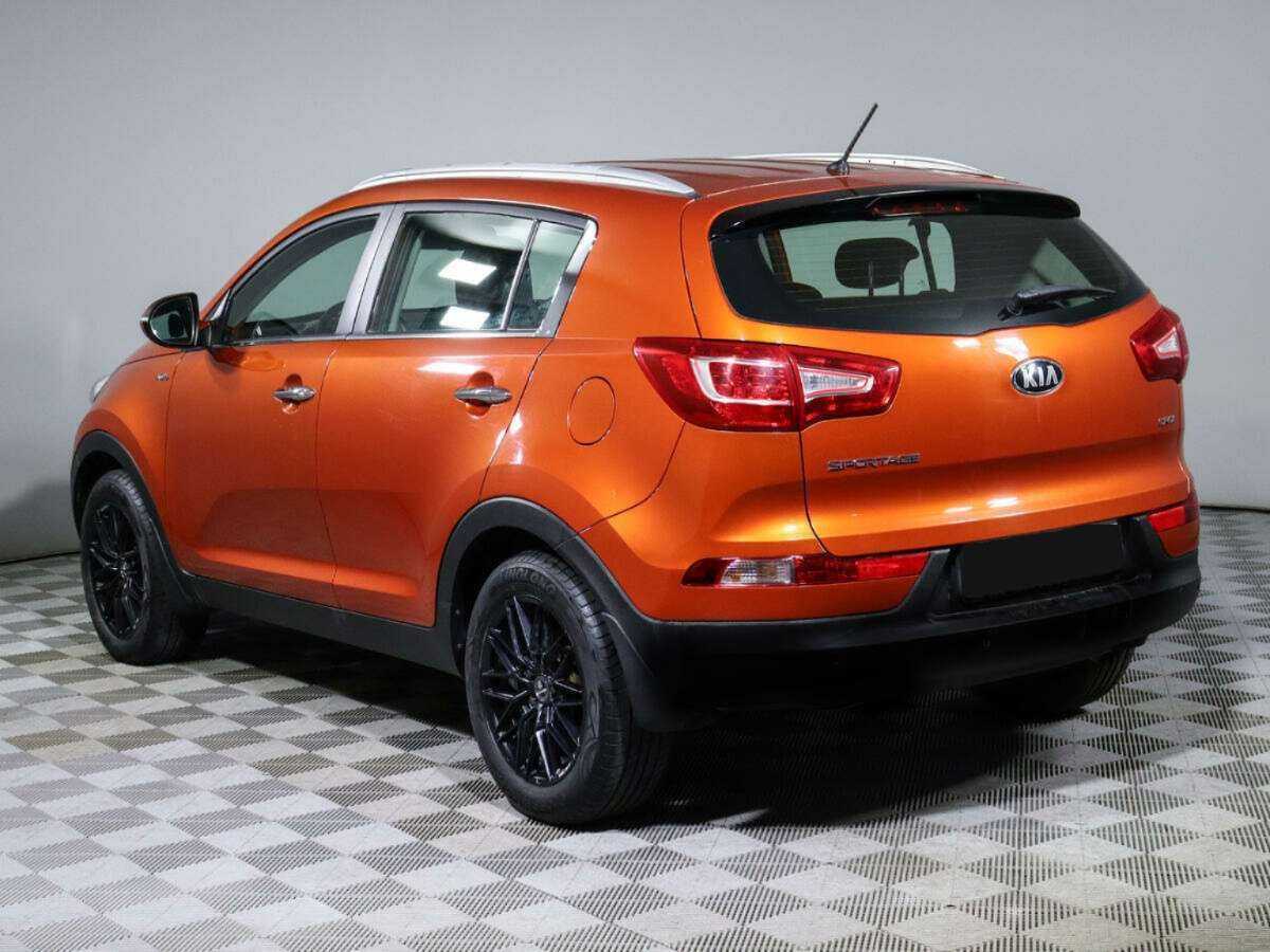 Б/У Киа Спортейдж 2013 года. Фото: #4