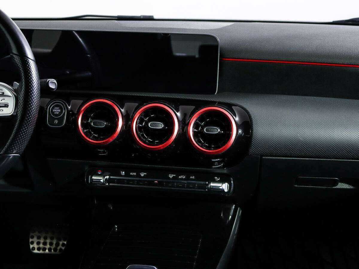 Mercedes-Benz A-Класс 2020 года с пробегом. Фото: #12