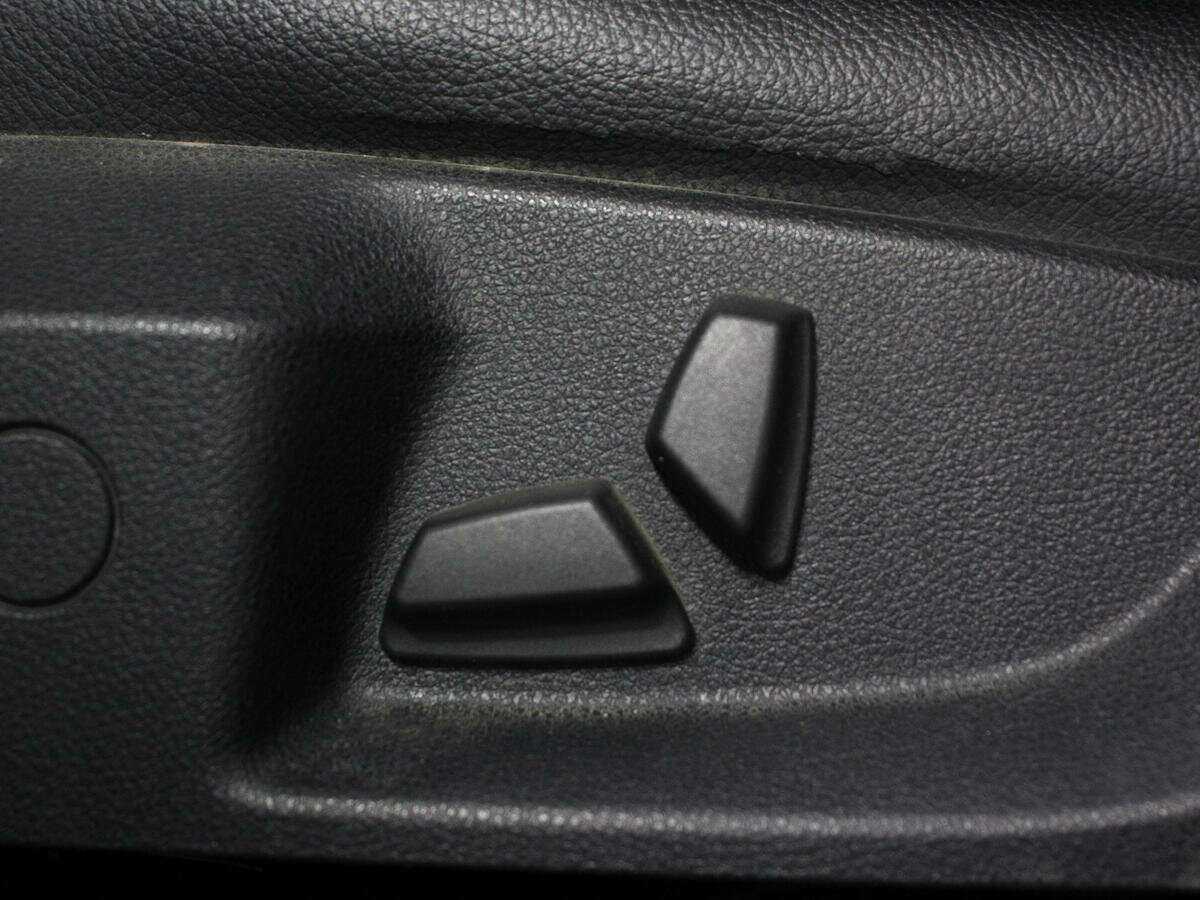 BMW 5 серии 2012 года с пробегом. Фото: #13