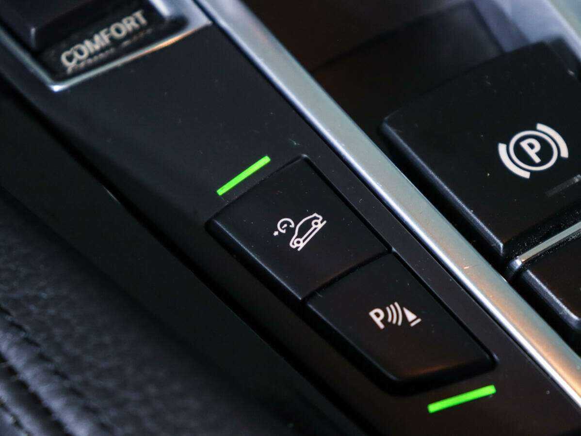 BMW 5 серии 2013 года с пробегом. Фото: #18