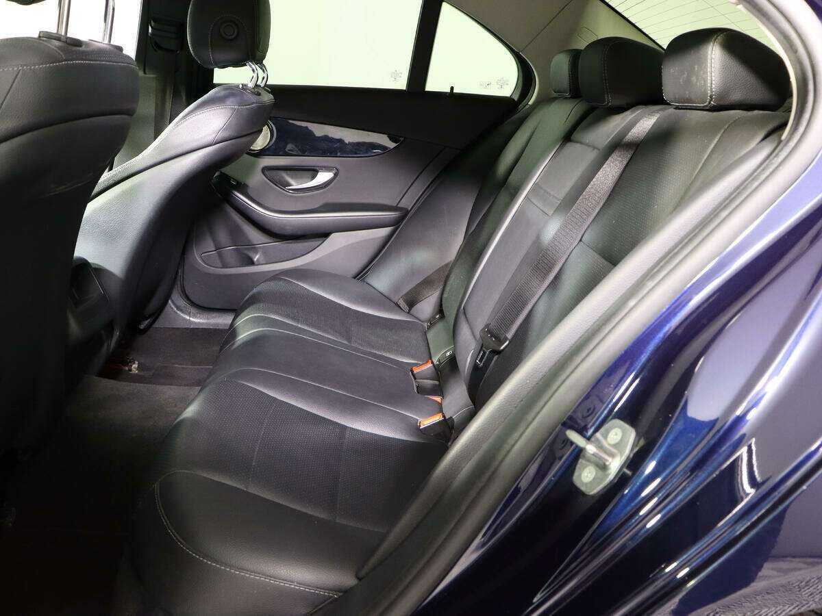 Mercedes-Benz C-Класс 2018 года с пробегом. Фото: #7