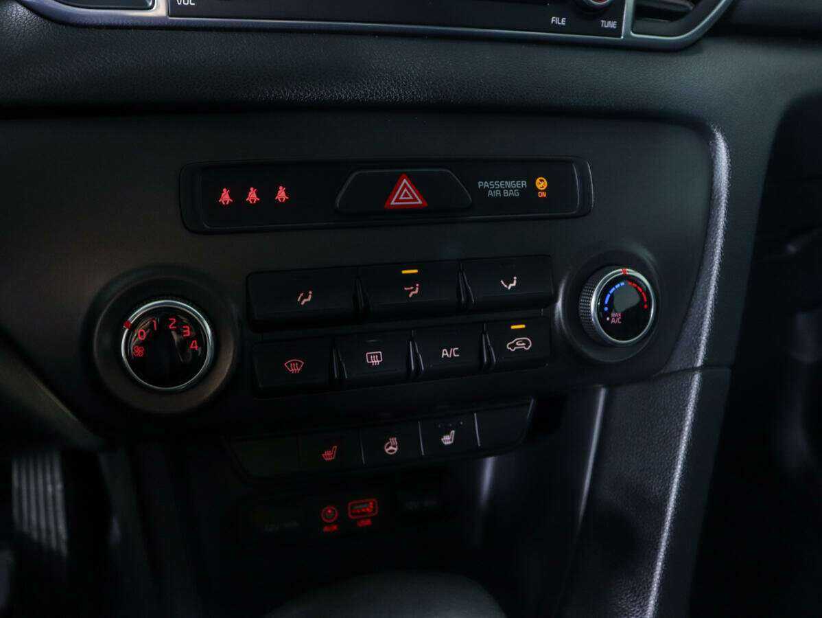 Б/У Киа Спортейдж 2016 года. Фото: #12