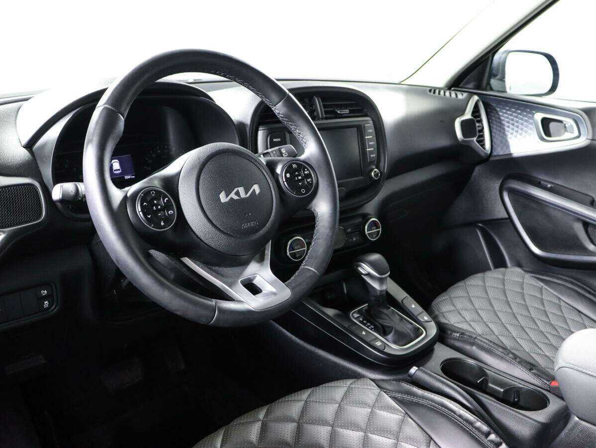 Б/У Киа Соул 2022 года. Фото: #13