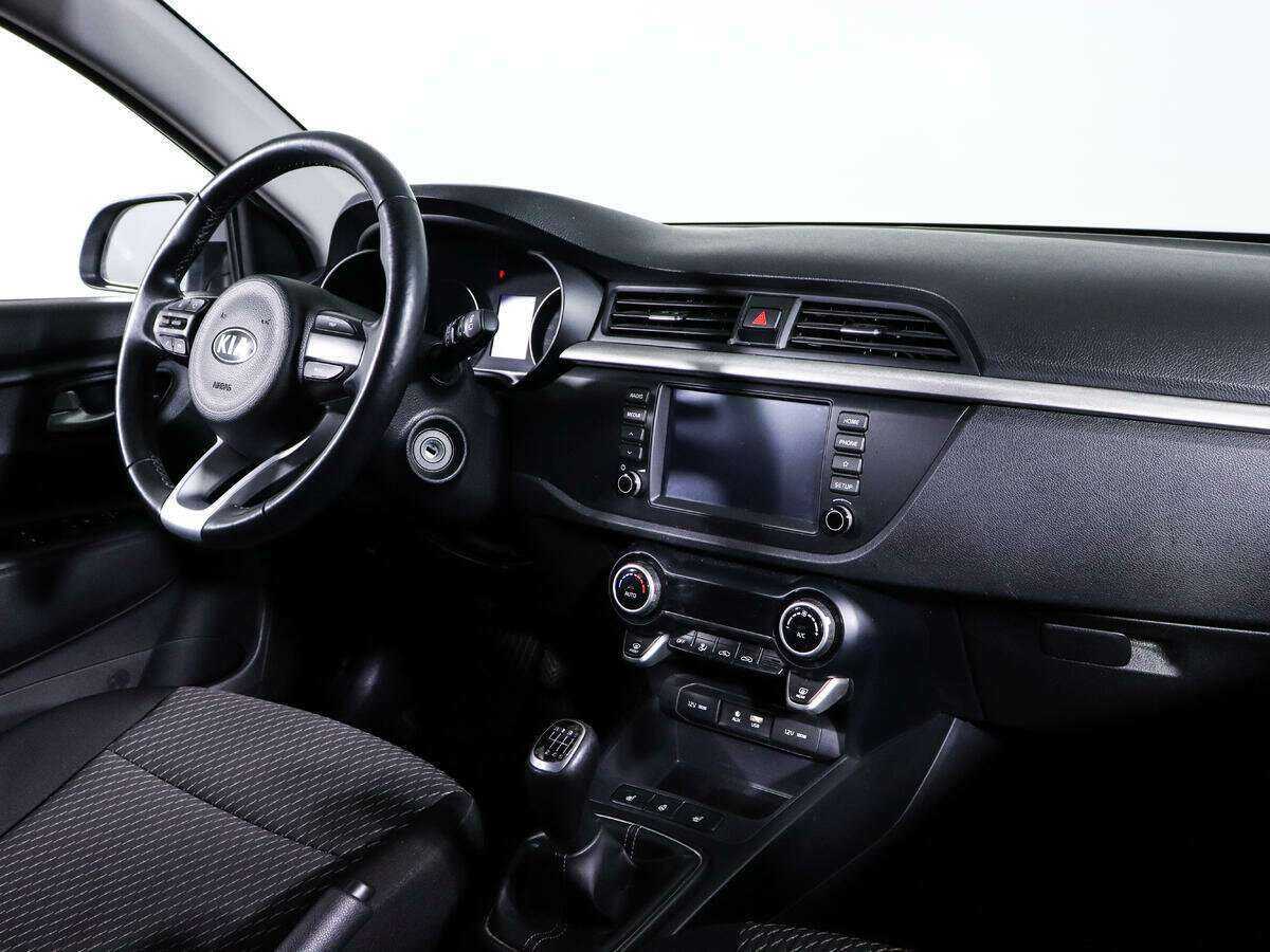Kia Rio 2018 года с пробегом. Фото: #8