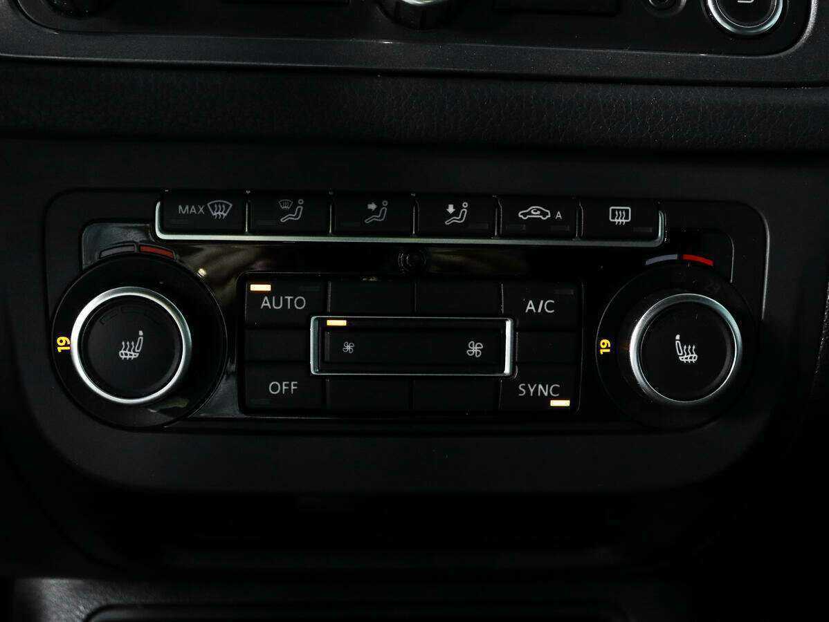 Б/У Фольксваген Тигуан 2012 года. Фото: #12