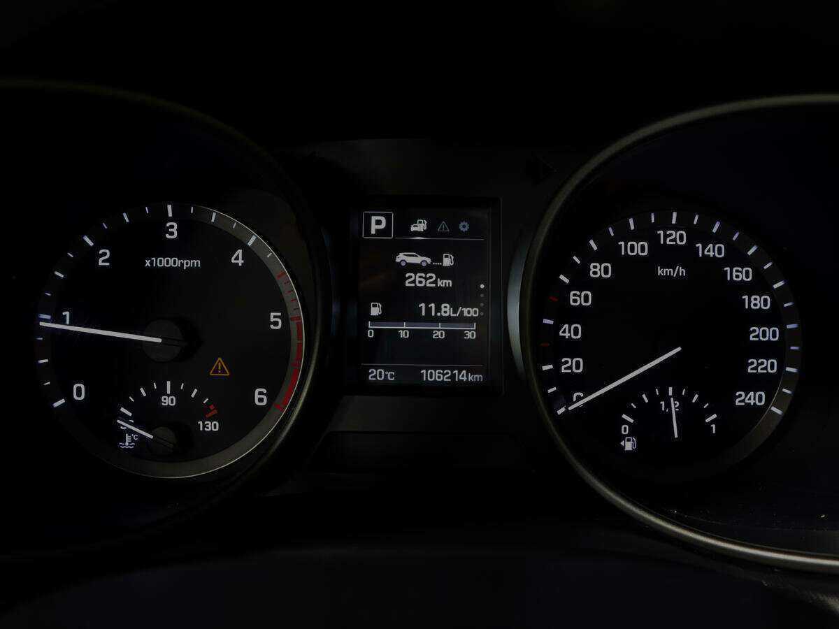 Б/У Хендай Санта Фе 2017 года. Фото: #7