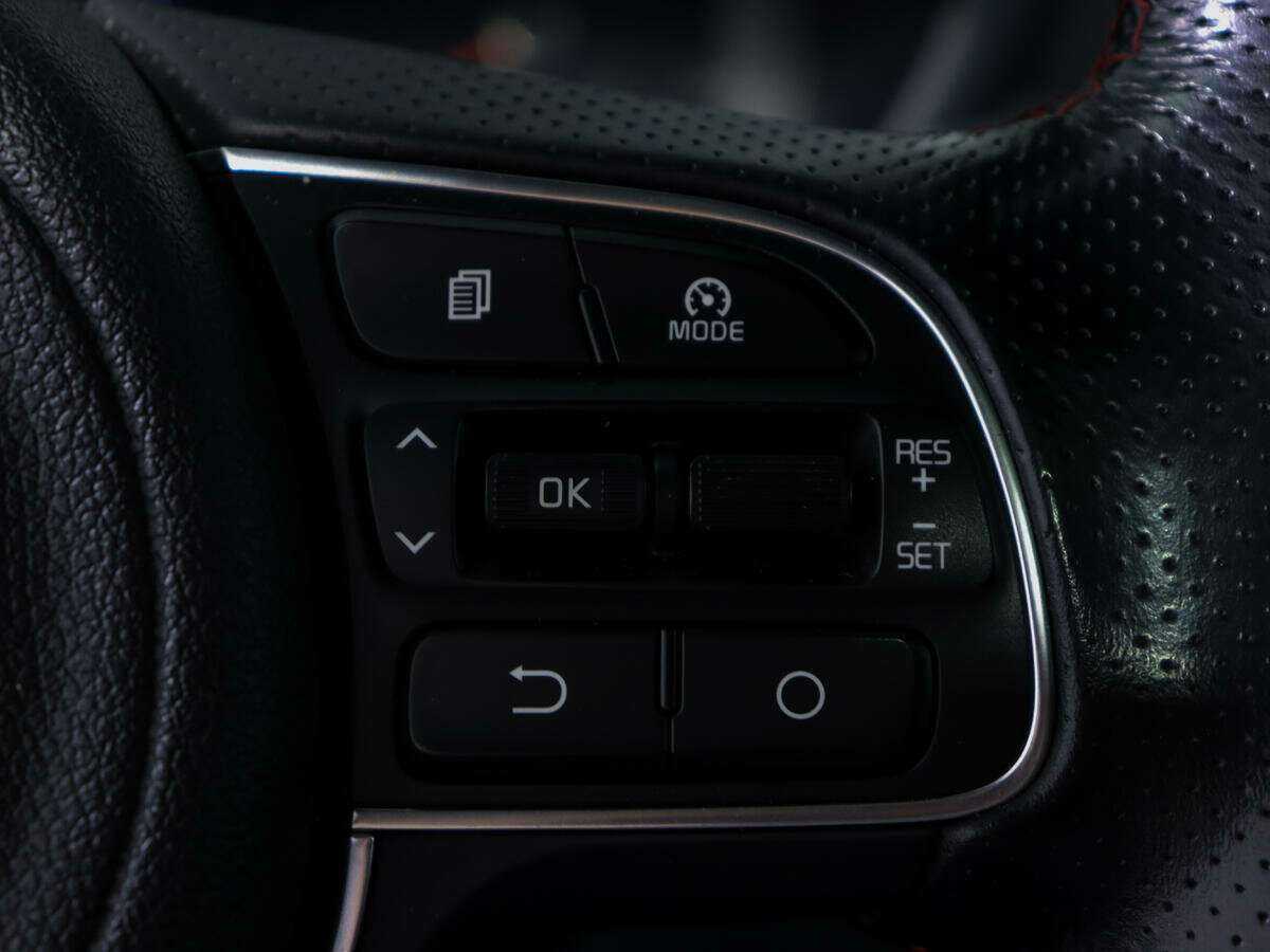 Б/У Киа Оптима 2016 года. Фото: #12