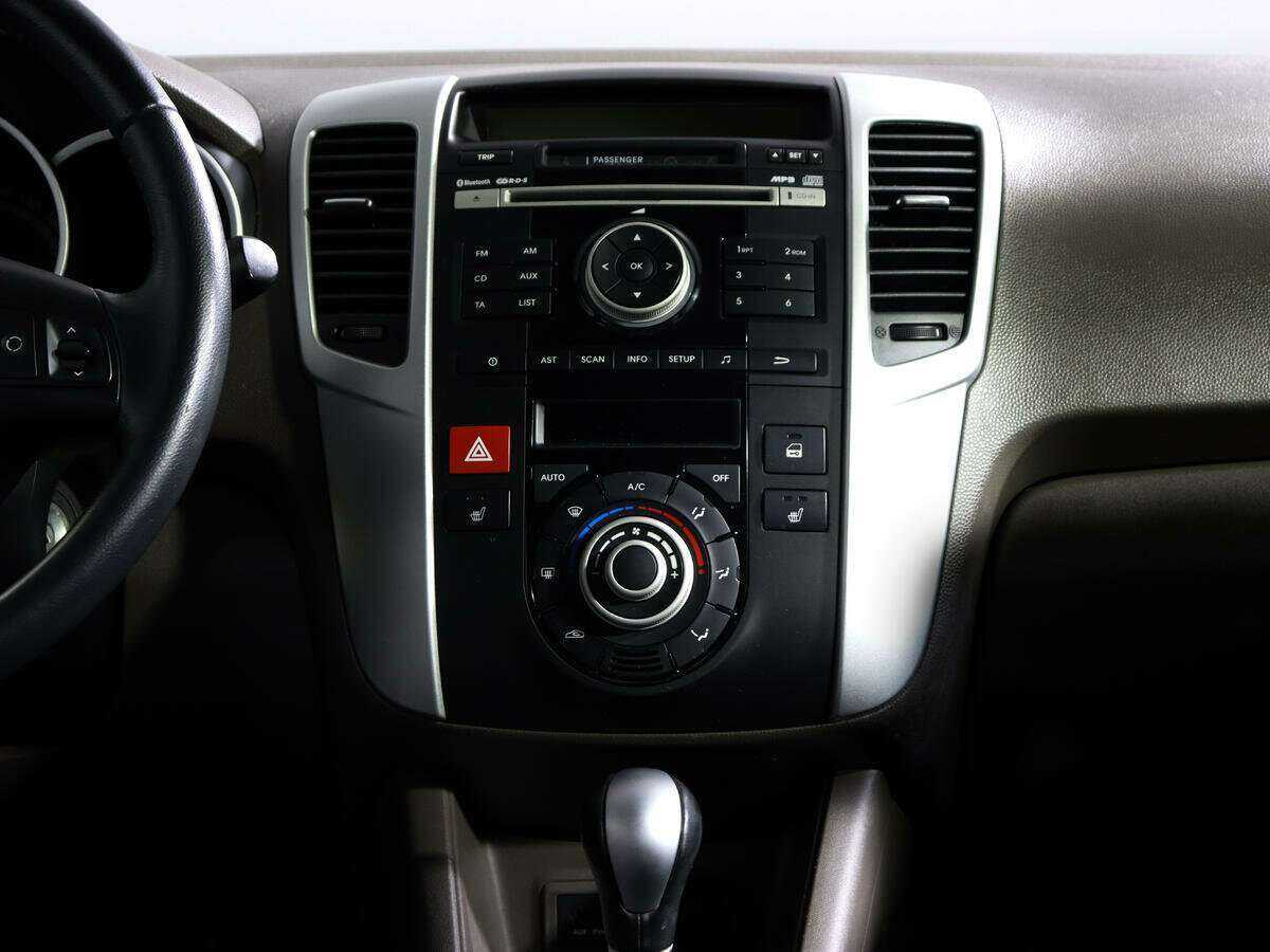 Б/У Киа Венга 2012 года. Фото: #11