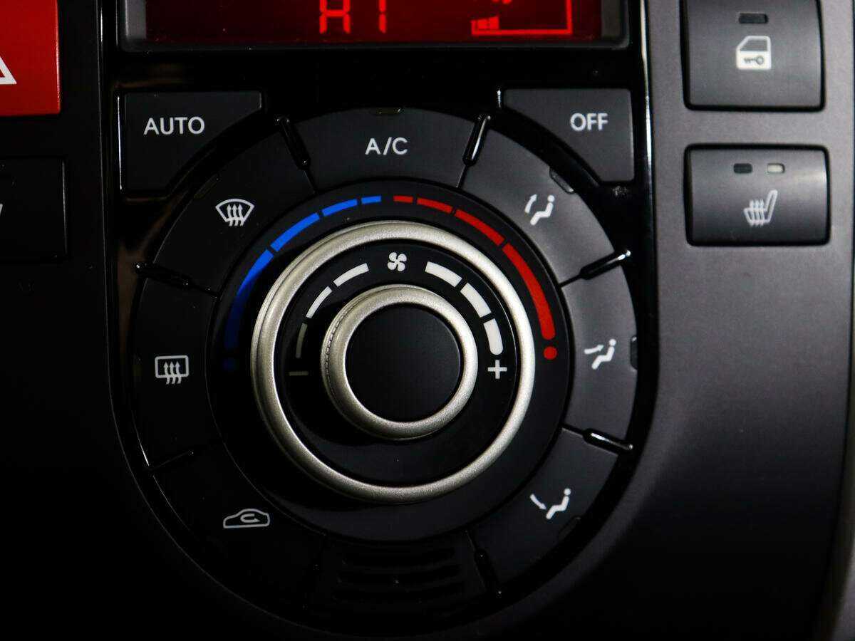 Б/У Киа Венга 2012 года. Фото: #14