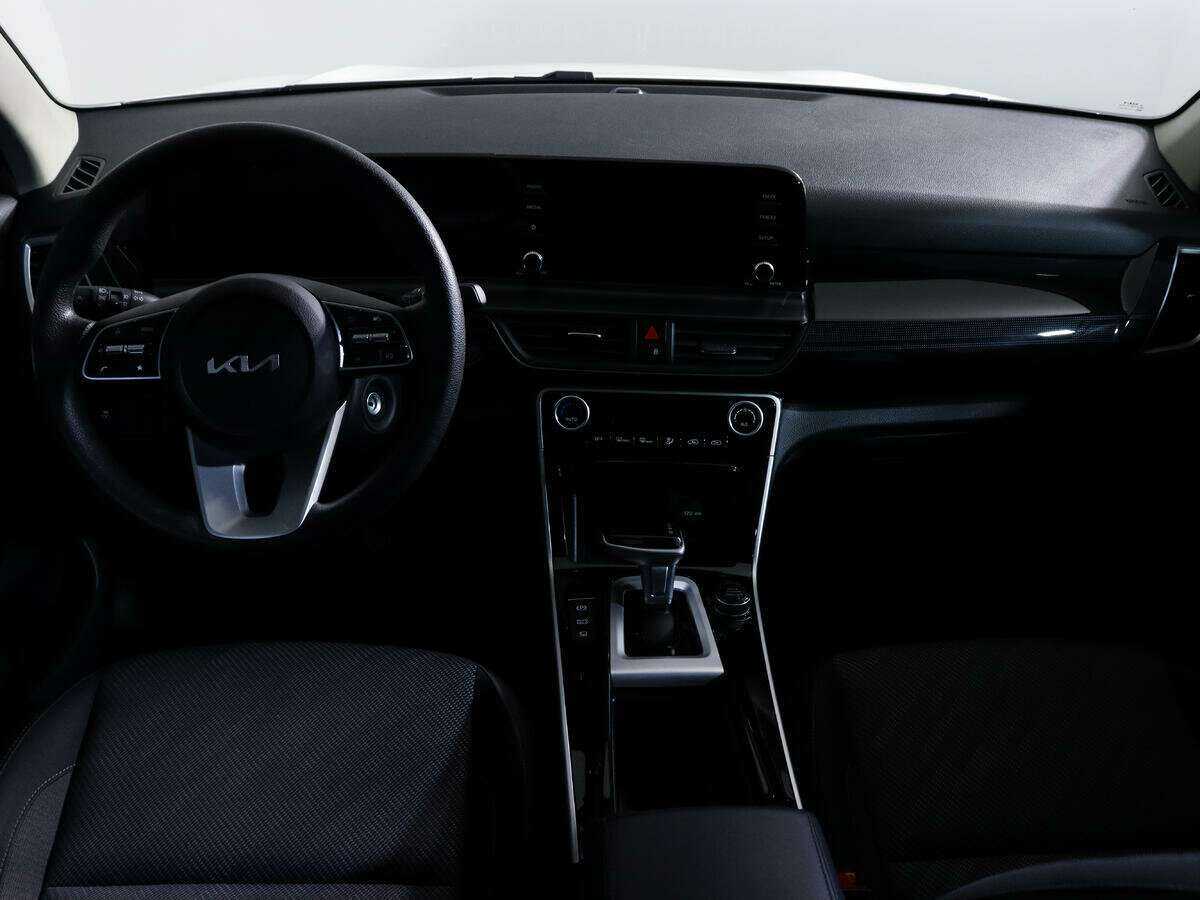 Kia Seltos 2023 года с пробегом. Фото: #11