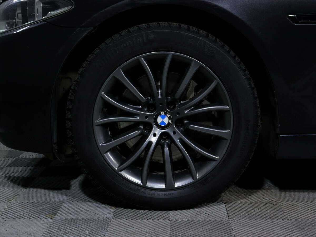 BMW 5 серии 2015 года с пробегом. Фото: #11