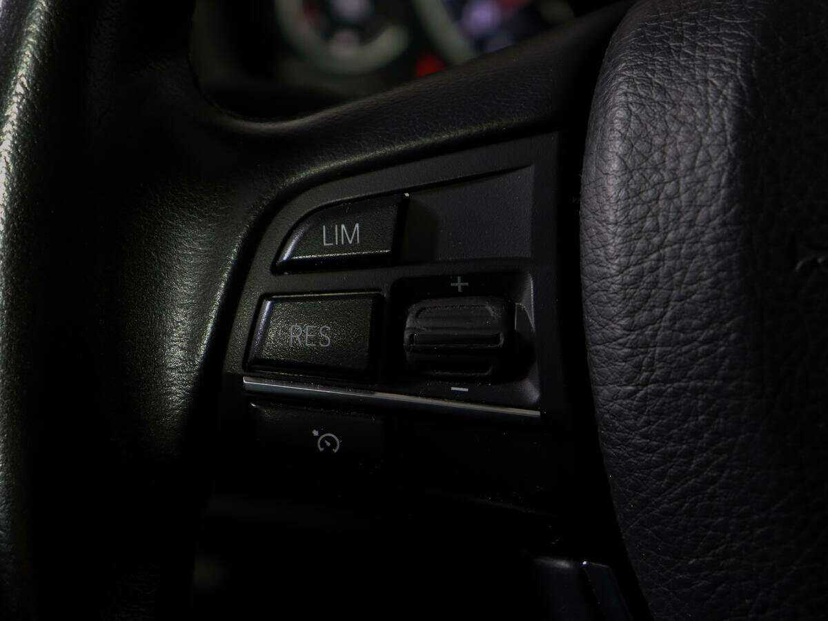 BMW 5 серии 2015 года с пробегом. Фото: #17