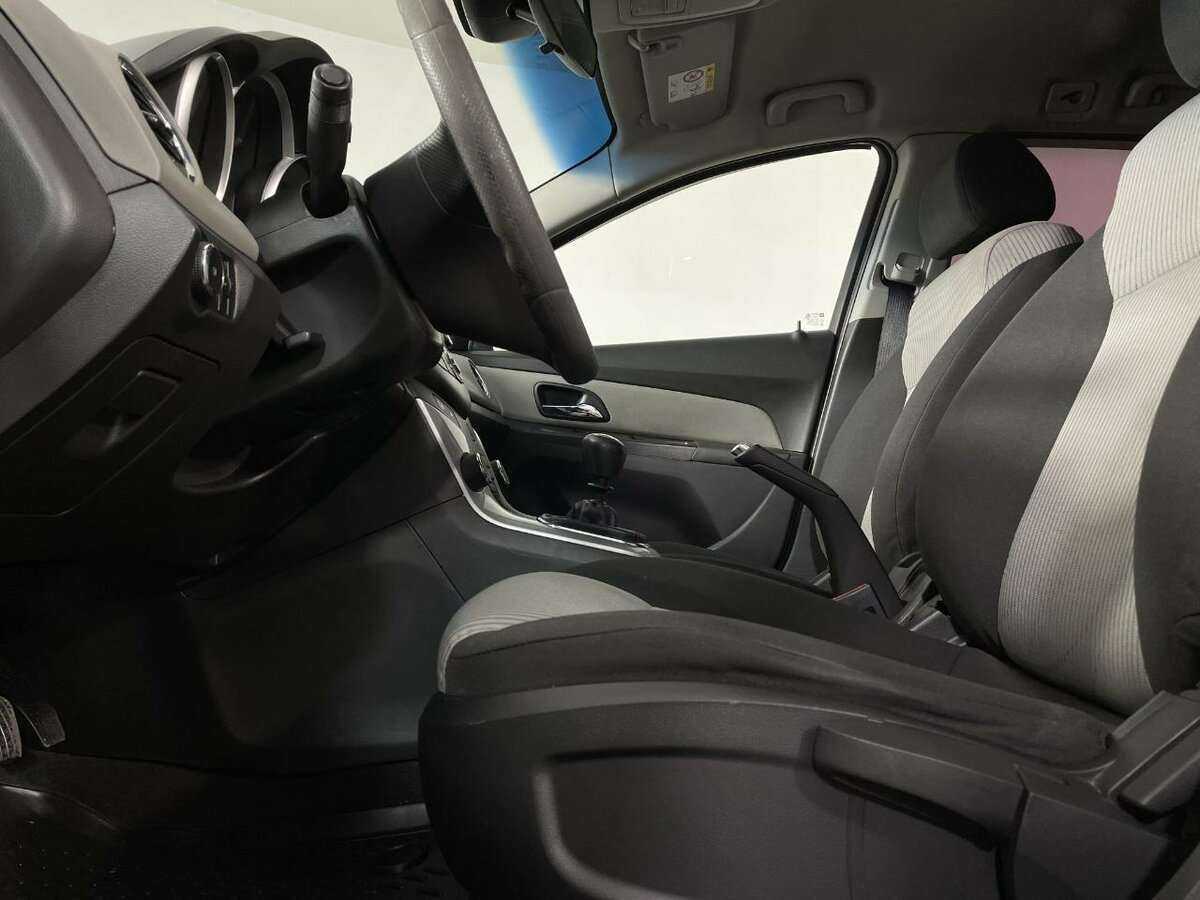 Chevrolet Cruze 2014 года с пробегом. Фото: #8