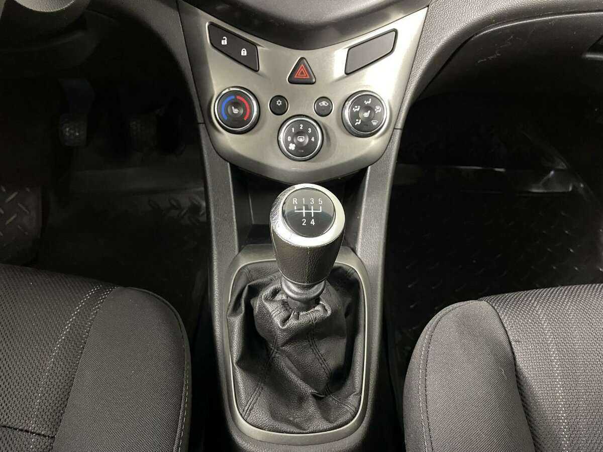 Chevrolet Aveo 2013 года с пробегом. Фото: #11