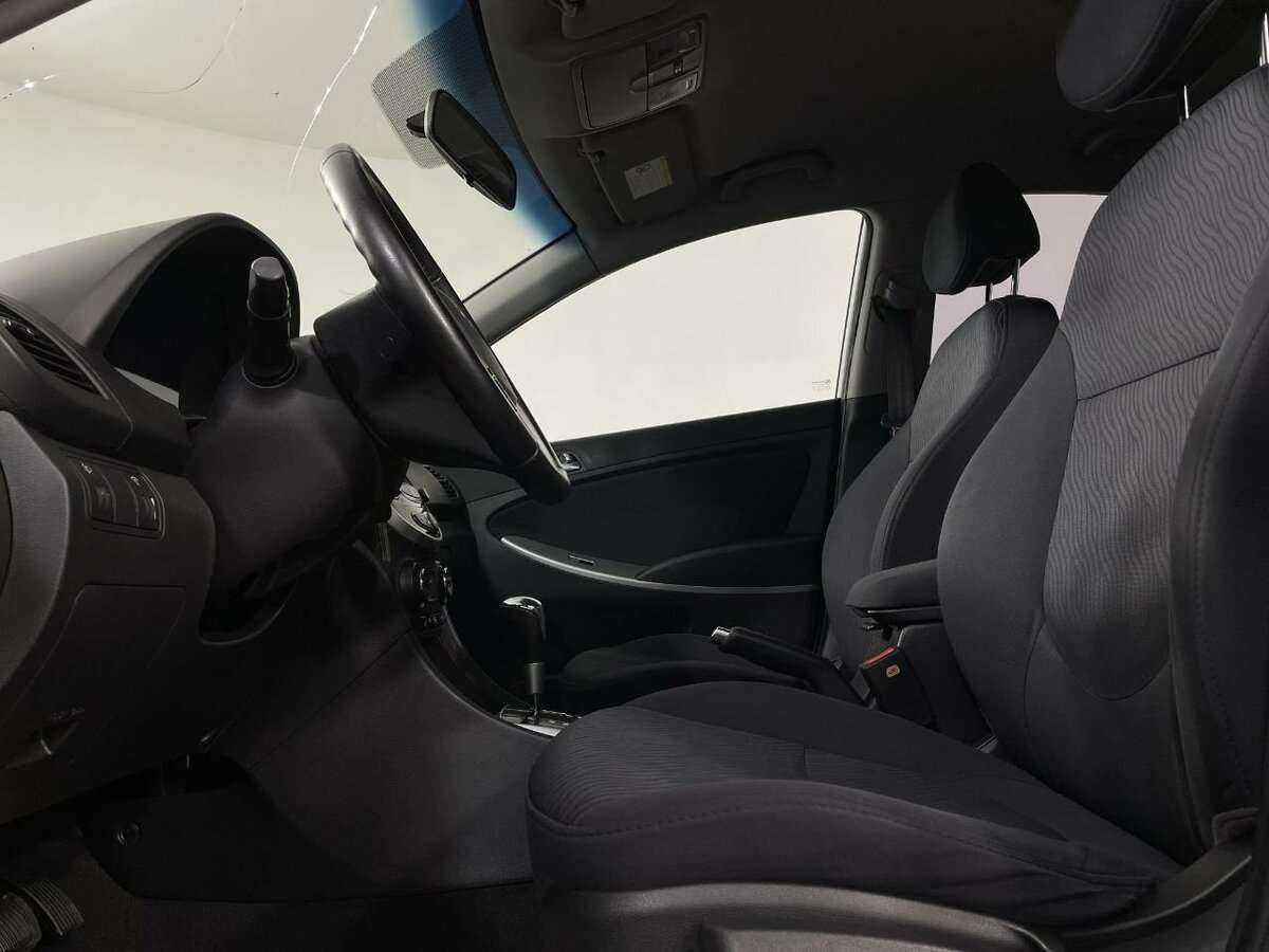 Hyundai Solaris 2012 года с пробегом. Фото: #9