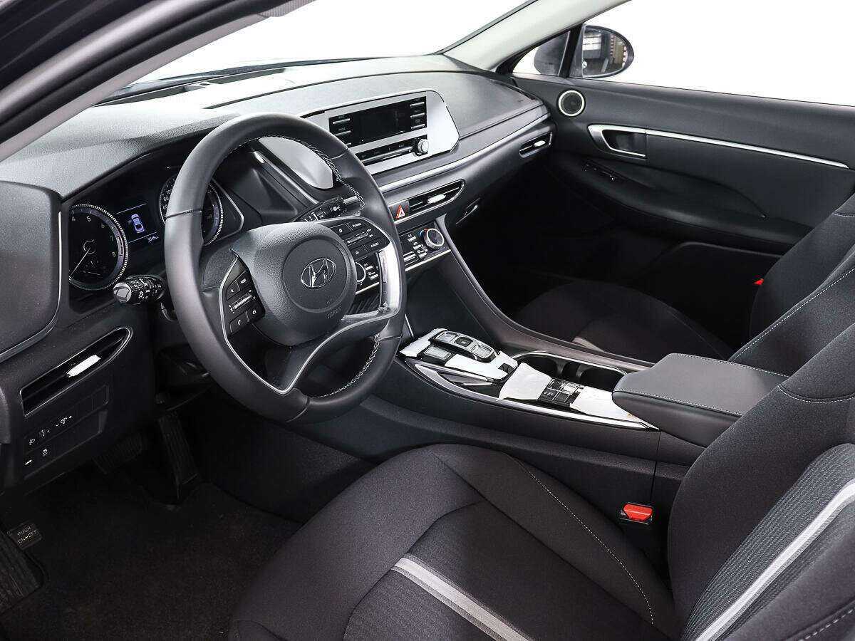 Hyundai Sonata 2023 года с пробегом. Фото: #12