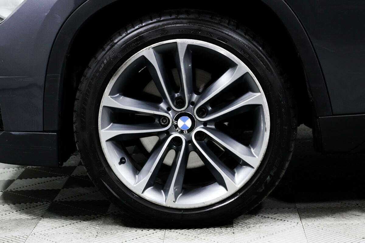 Б/У БМВ Икс1 2012 года. Фото: #13