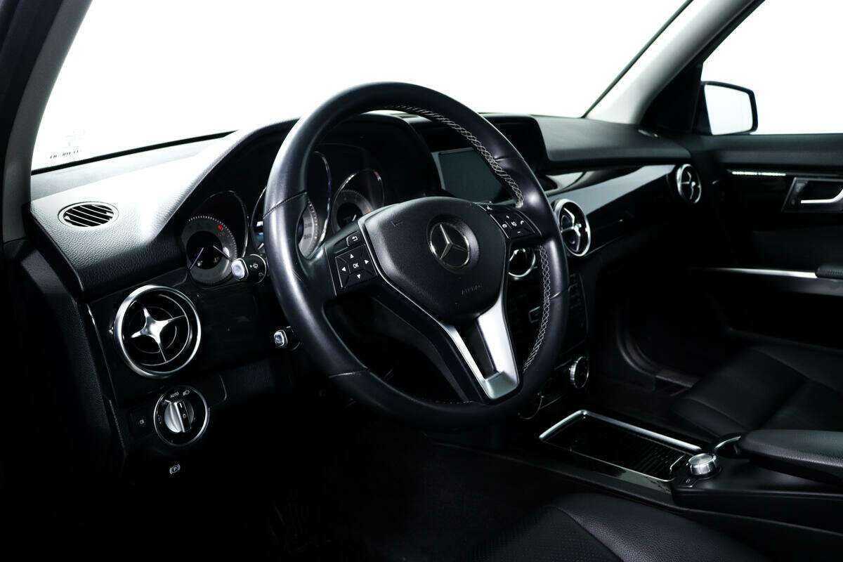 Mercedes-Benz GLK-Класс 2014 года с пробегом. Фото: #12