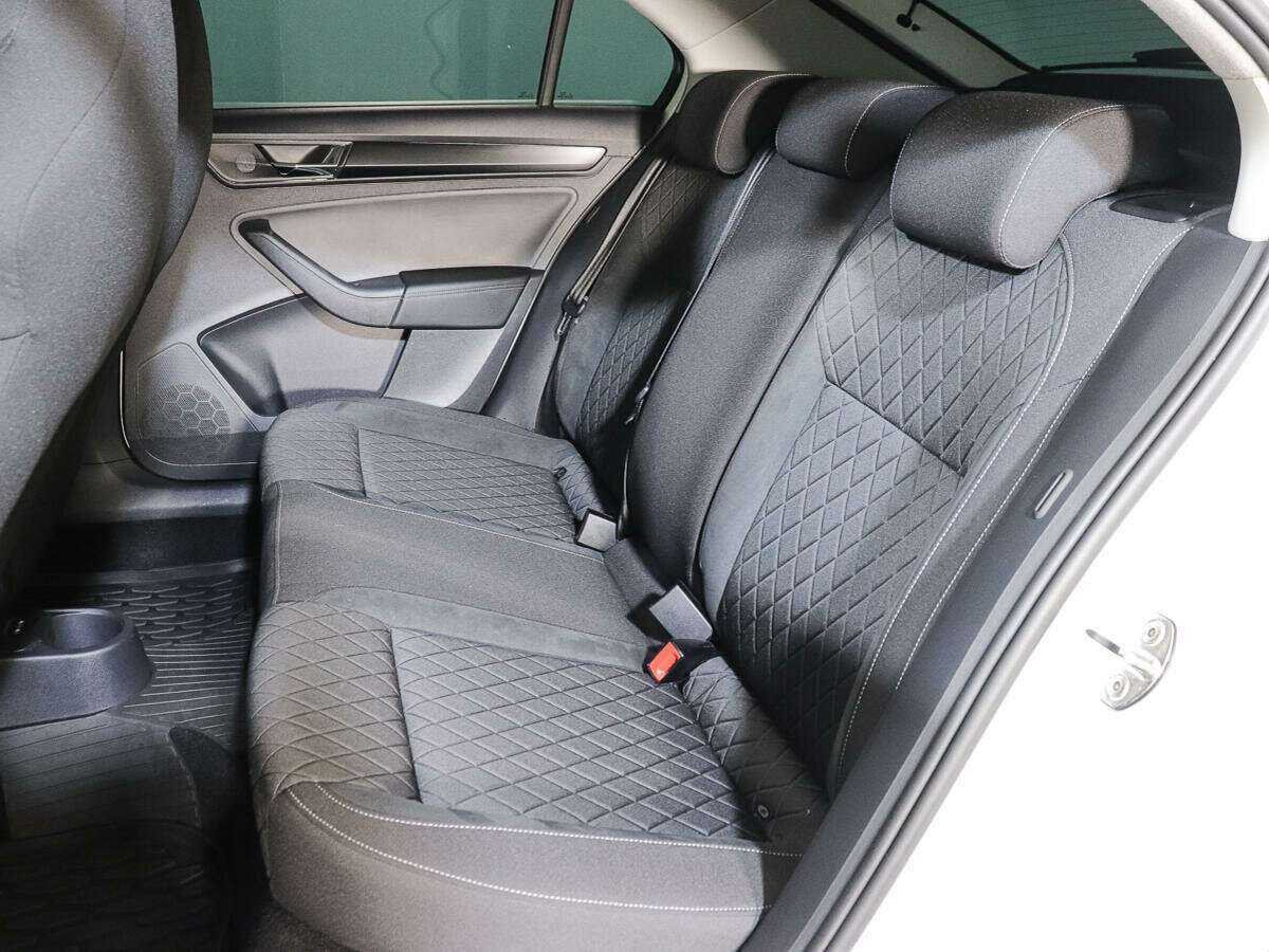 Б/У Шкода Рапид 2022 года. Фото: #9