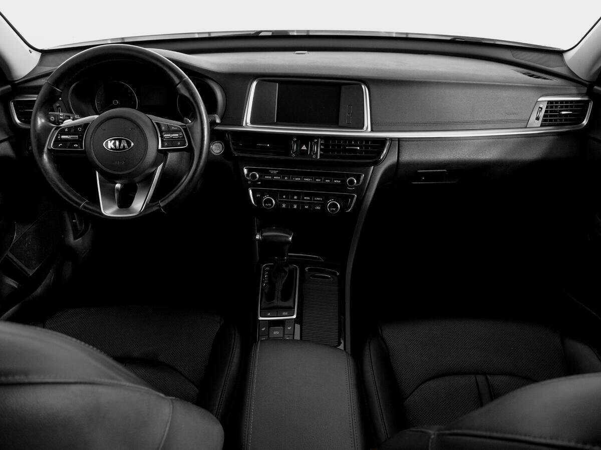 Б/У Киа Оптима 2019 года. Фото: #10