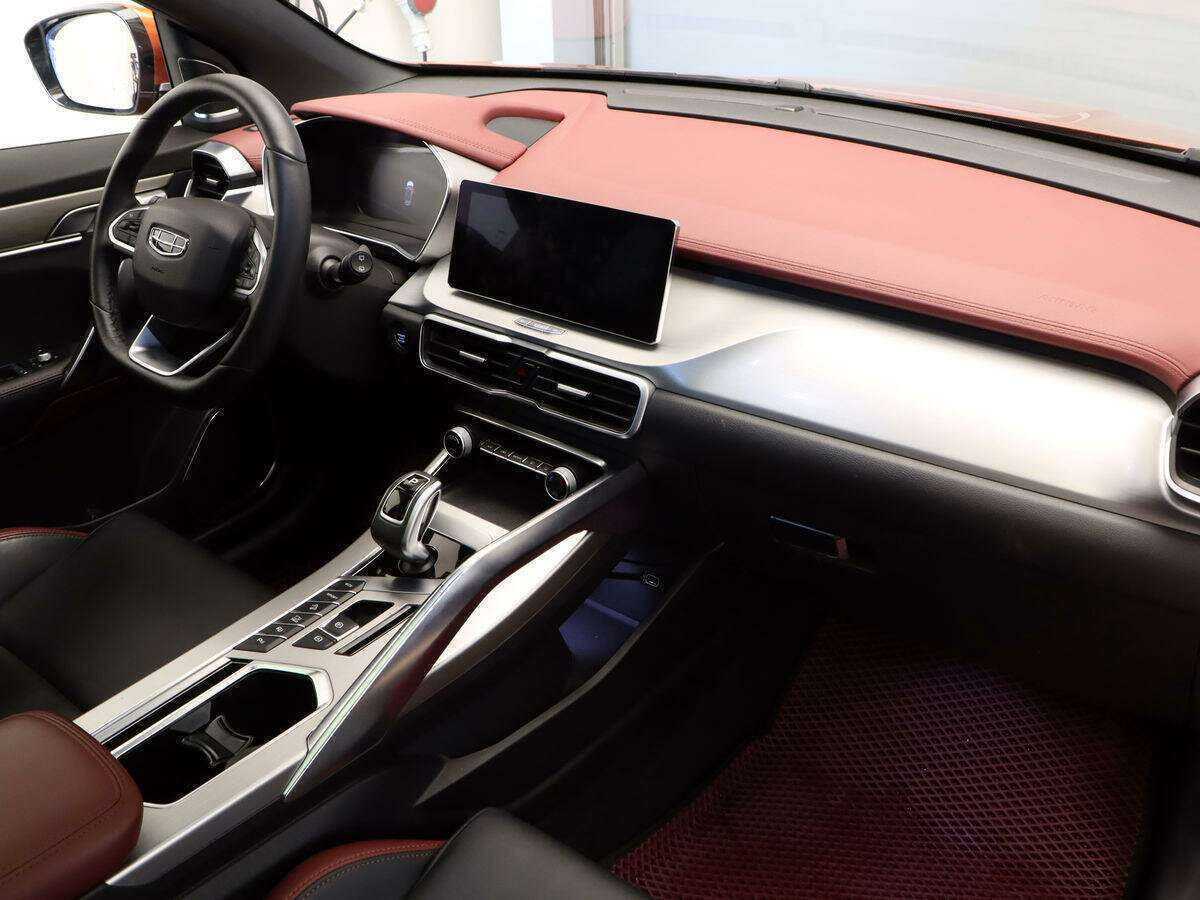 Geely Coolray 2020 года с пробегом. Фото: #5