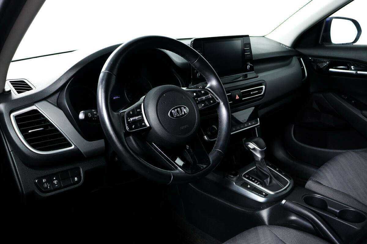 Б/У Киа Сельтос 2020 года. Фото: #12