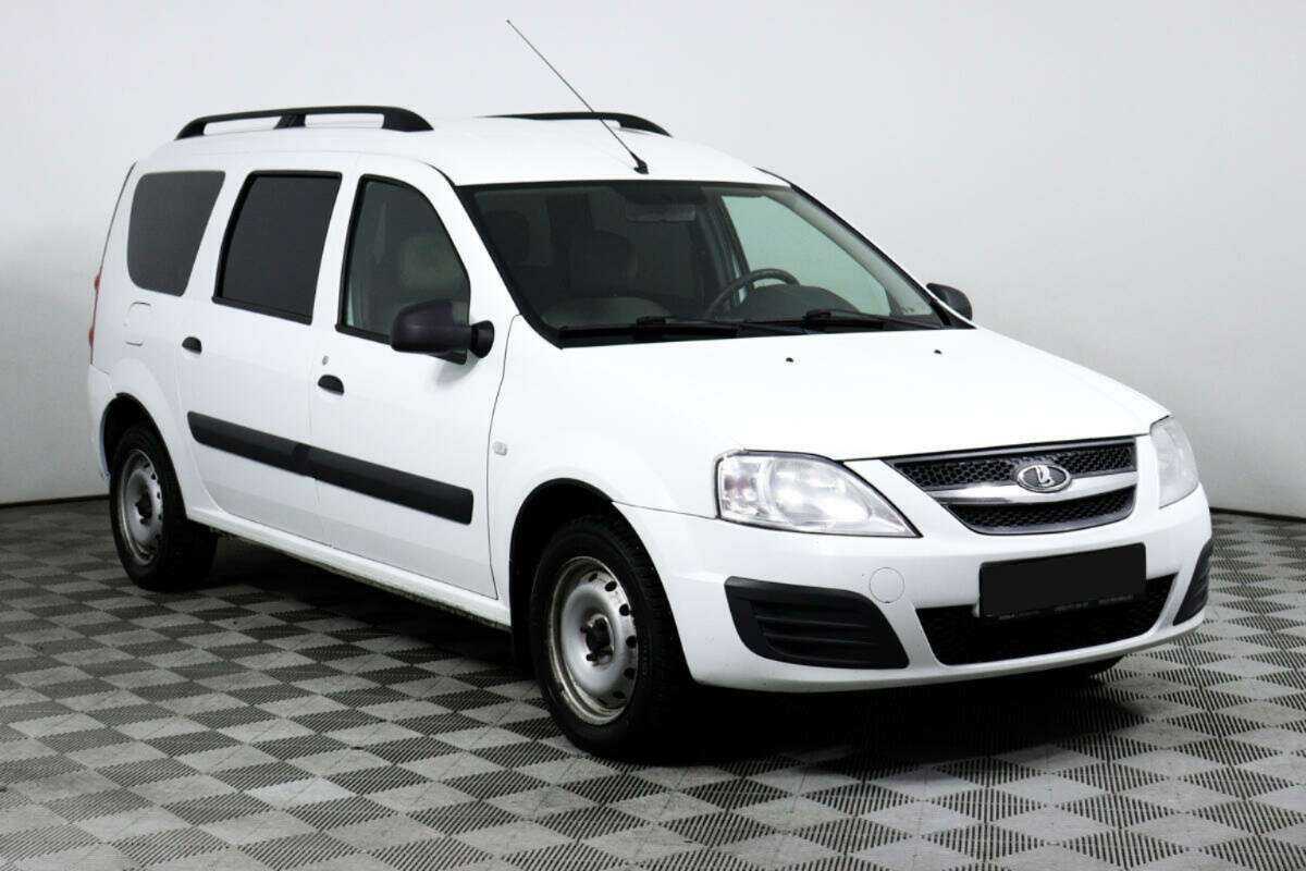 Б/У Лада (ВАЗ) Ларгус 2019 года. Фото: #2