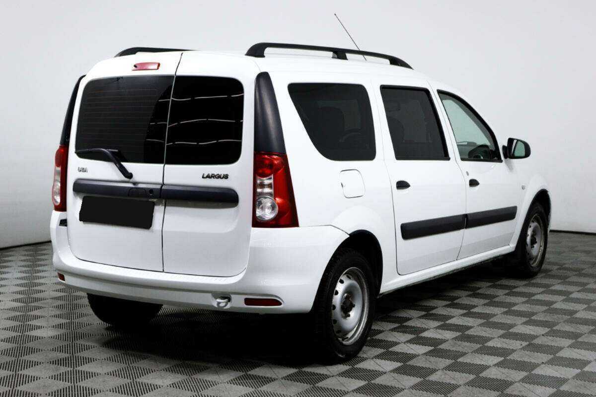 Б/У Лада (ВАЗ) Ларгус 2019 года. Фото: #4