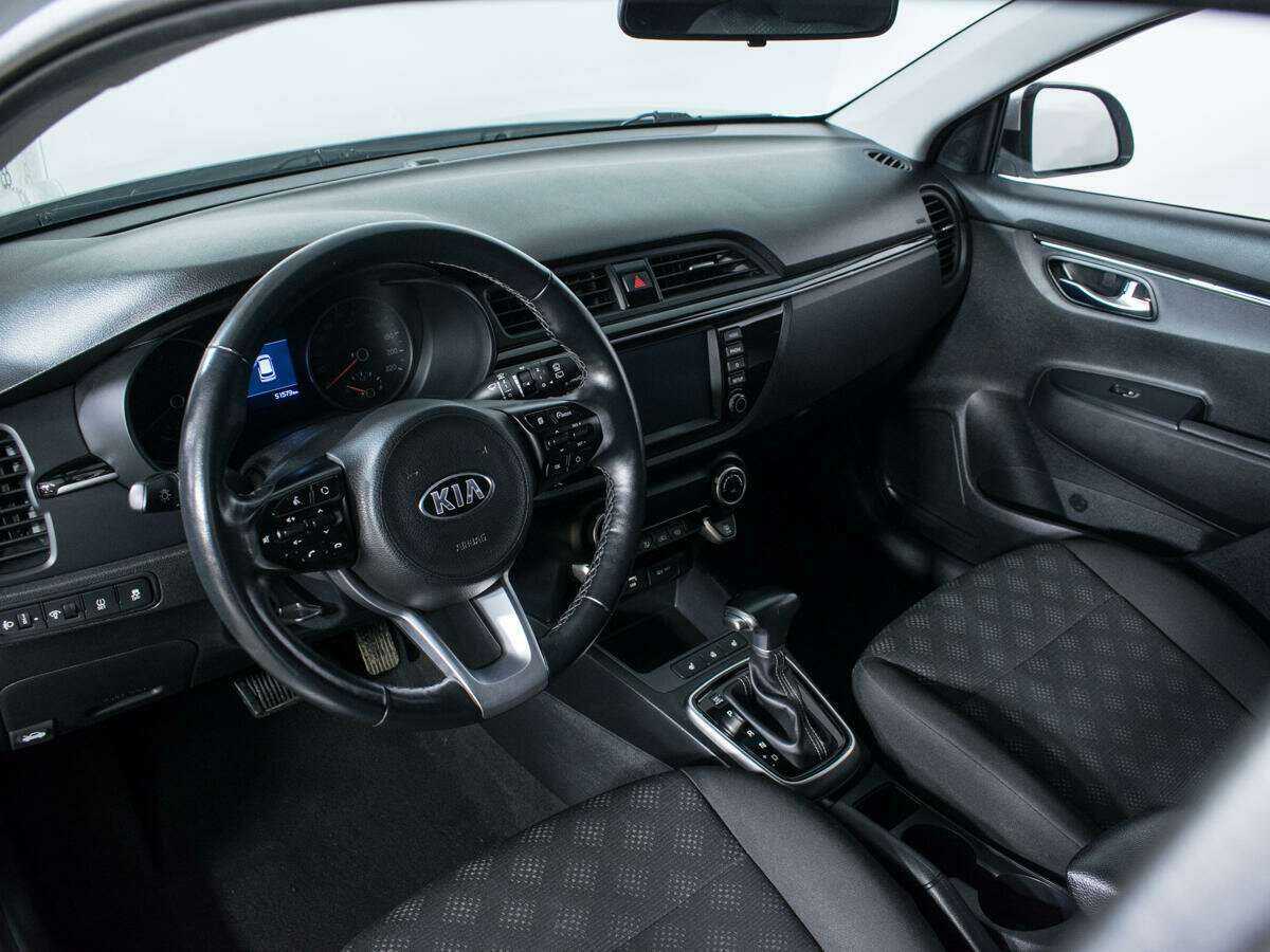 Б/У Киа Рио 2020 года. Фото: #12