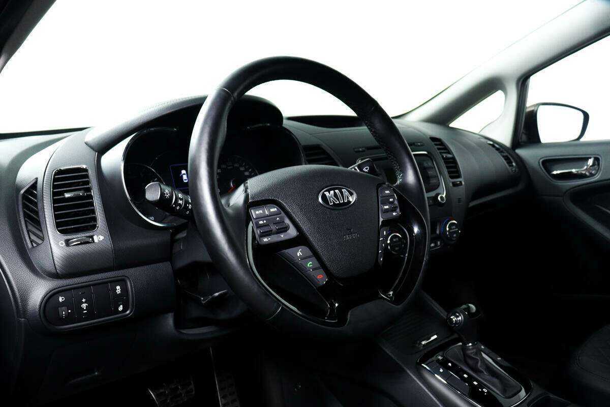 Б/У Киа Церато 2019 года. Фото: #11