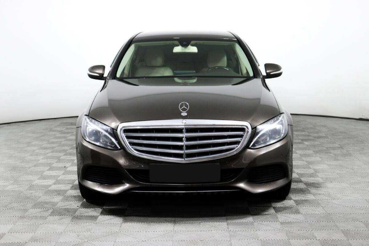 Mercedes-Benz C-Класс 2015 года с пробегом. Фото: #1