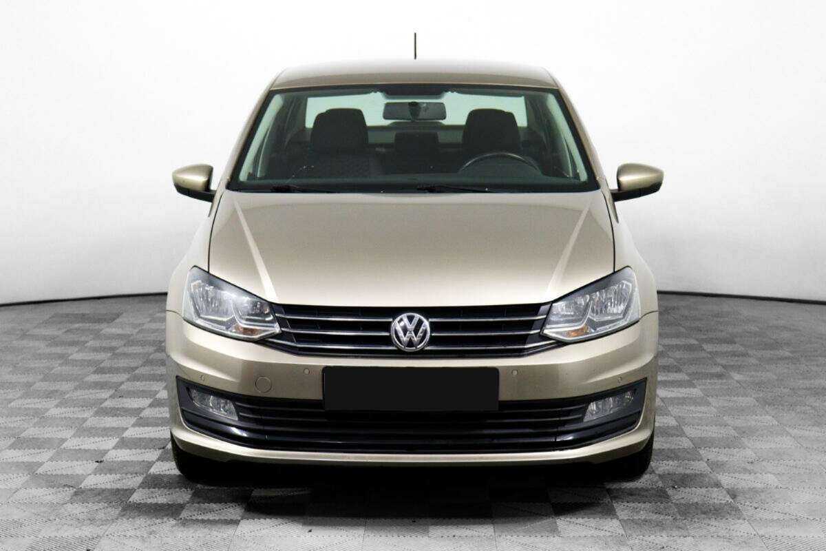 Б/У Фольксваген Поло 2019 года. Фото: #1