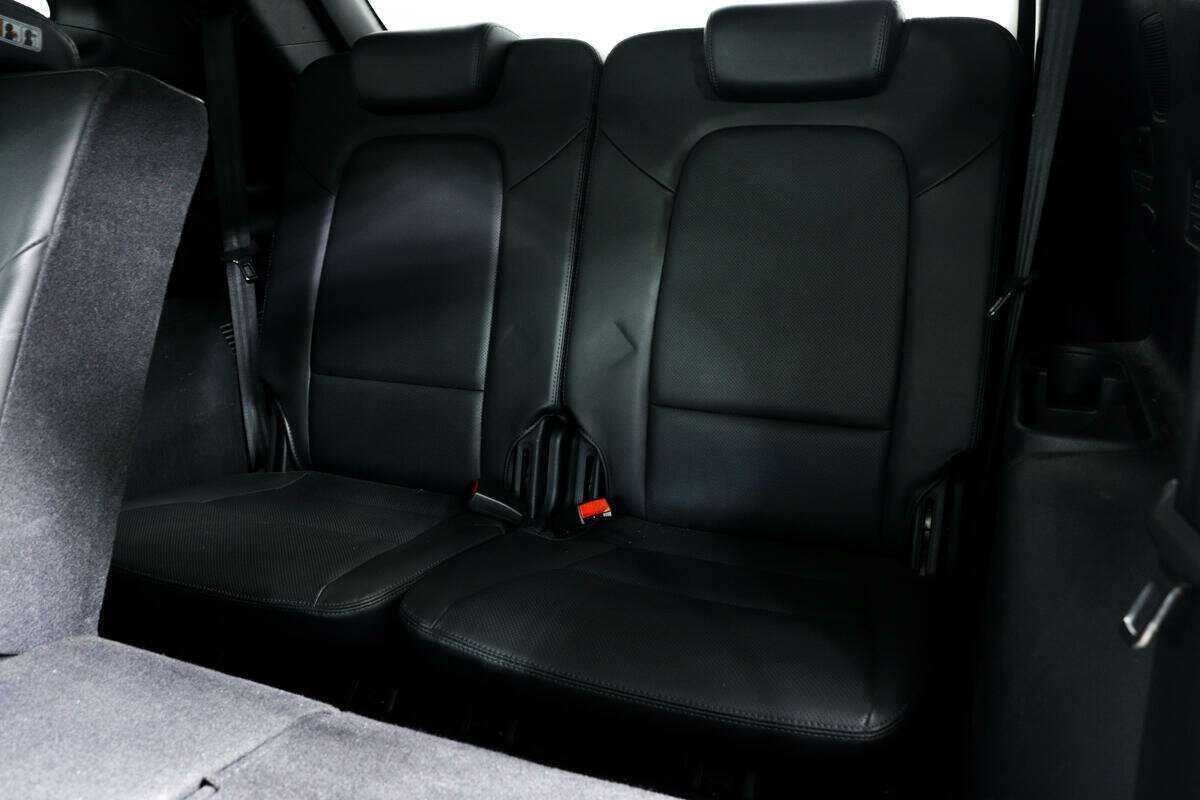 Б/У Хендай Санта Фе 2016 года. Фото: #13