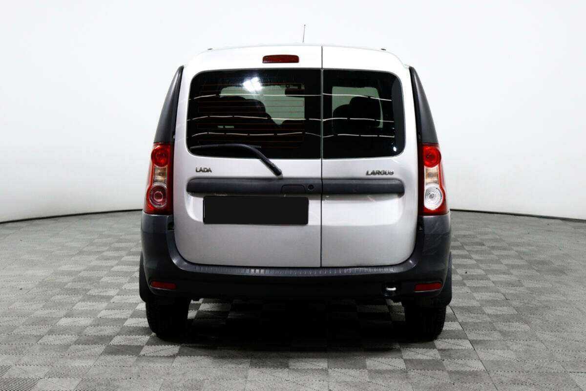 Б/У Лада (ВАЗ) Ларгус 2014 года. Фото: #5
