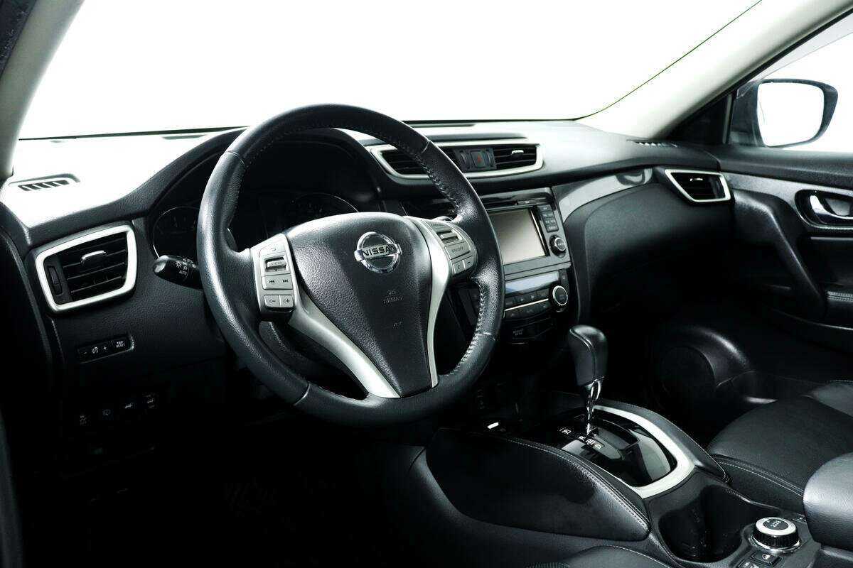 Б/У Ниссан Икс-Трейл 2018 года. Фото: #12