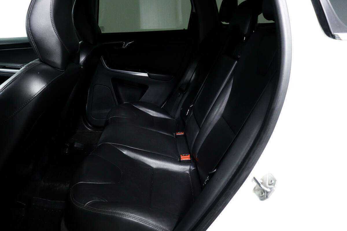 Volvo XC60 2016 года с пробегом. Фото: #11